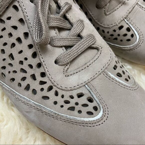 Gabor Comfort Suede Perforated Lace Up Sneakers Taupe - Picture 3 of 6